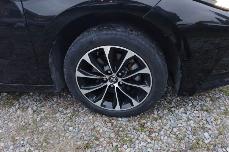 Used Toyota Avalon 2022 2.0L Luxury Edition Exterior 4