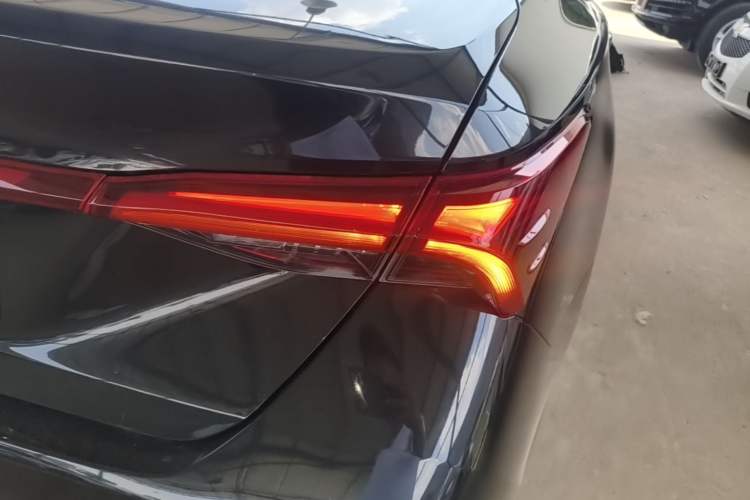 Used Toyota Avalon 2022 2.0L Ambition Edition Right Rear Taillight