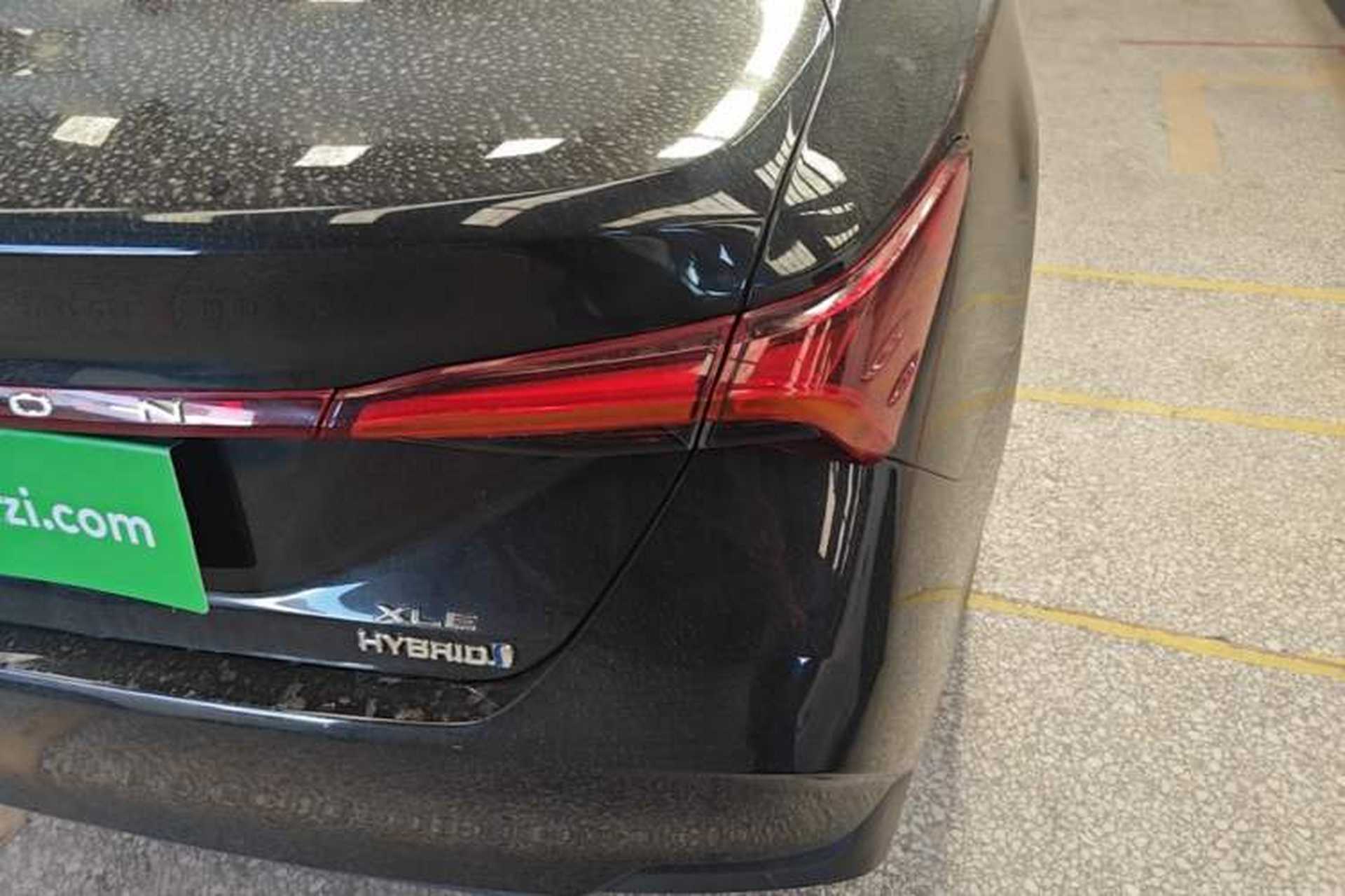 Used Toyota Avalon 2022 Dual-Engine 2.5L XLE Premium Edition Right Rear Taillight