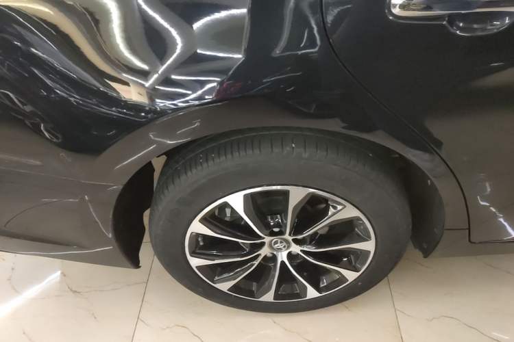 Used Toyota Avalon 2022 Dual-Engine 2.5L Luxury Edition Right Rear Wheel Hub