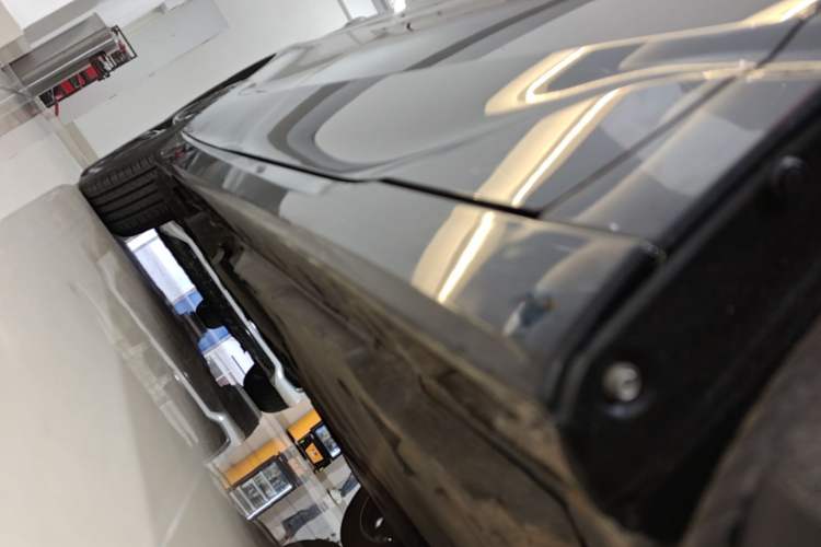 Used Toyota Avalon 2022 2.0L Luxury Edition Right Side Sill