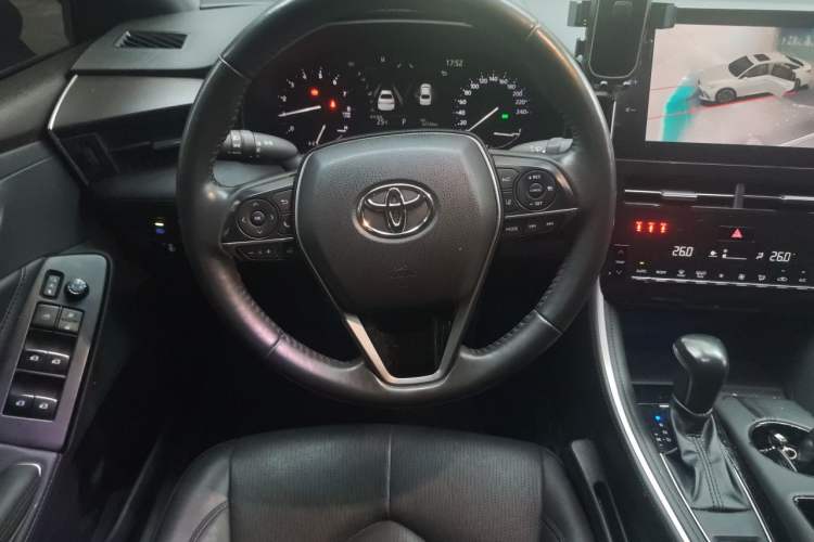 Used Toyota Avalon 2022 2.0L Luxury Edition Steering Wheel