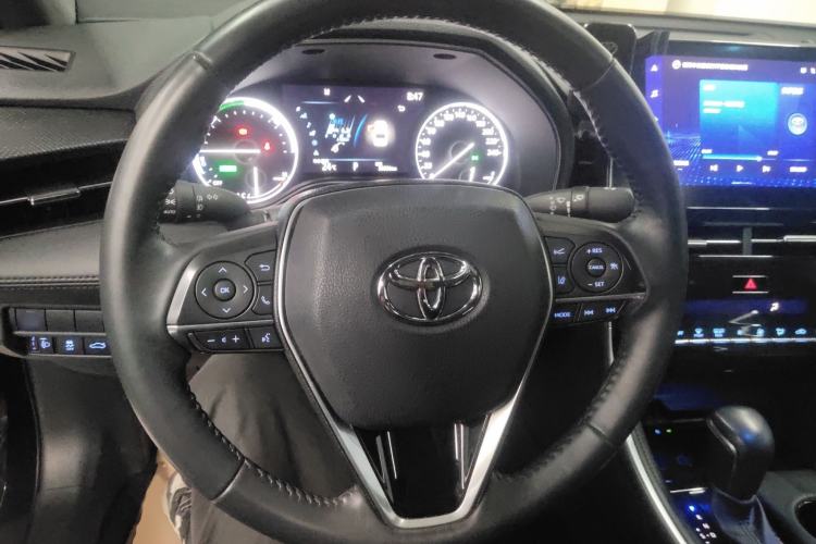 Used Toyota Avalon 2022 Dual-Engine 2.5L Luxury Edition Steering Wheel