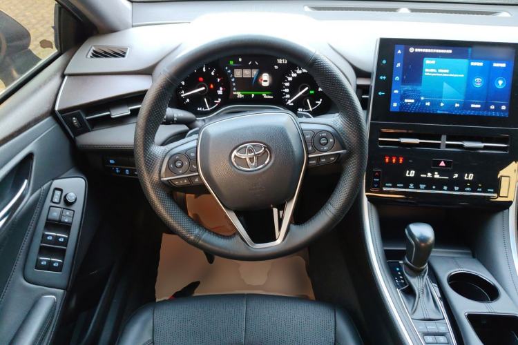 Used Toyota Avalon 2022 2.5L Luxury Edition Steering Wheel