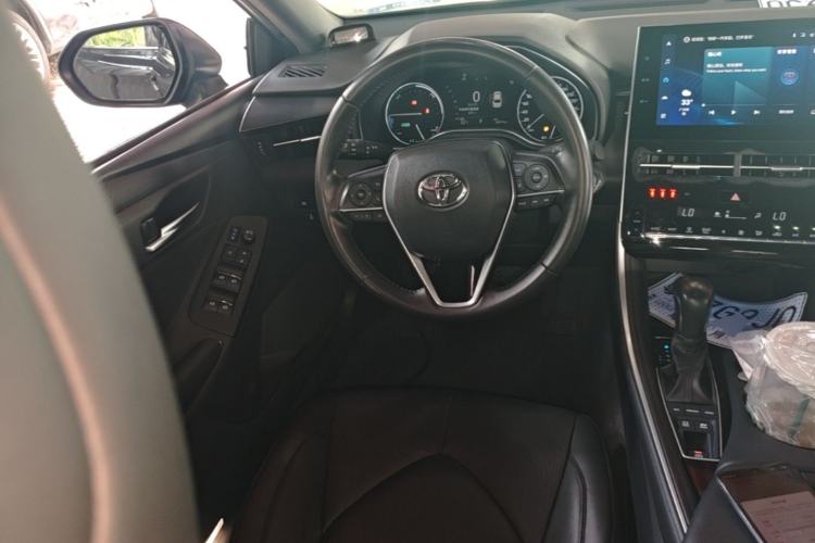 Used Toyota Avalon 2022 Dual-Engine 2.5L Luxury Edition Steering Wheel