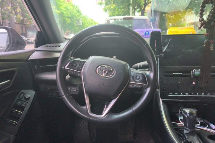 Used Toyota Avalon 2022 2.5L Luxury Edition Steering Wheel