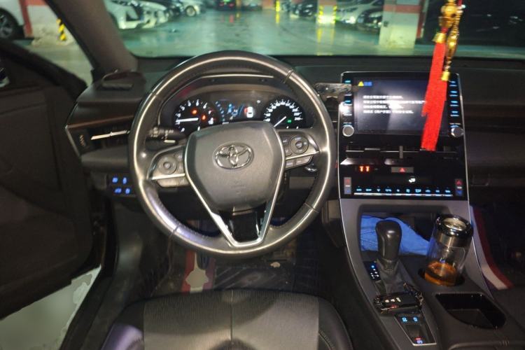 Used Toyota Avalon 2022 2.5L Luxury Edition Steering Wheel