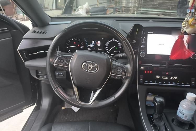 Used Toyota Avalon 2022 2.5L Luxury Edition Steering Wheel
