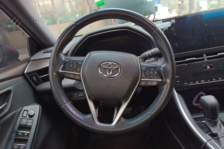 Used Toyota Avalon 2022 2.0L XLE Premium Edition Steering Wheel