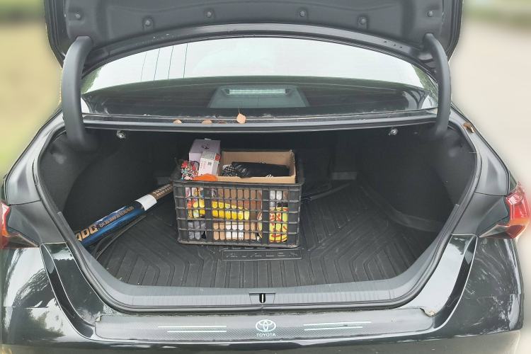 Used Toyota Avalon 2022 2.0L Luxury Edition Trunk