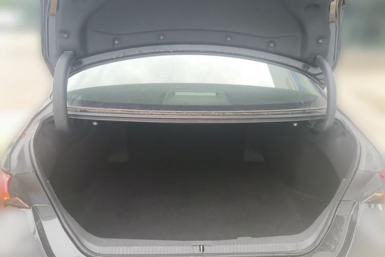 Used Toyota Avalon 2022 2.0L Luxury Edition Trunk