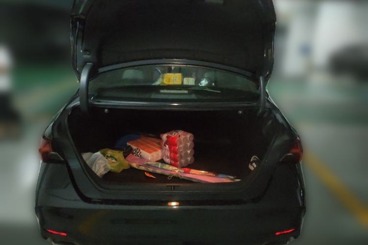 Used Toyota Avalon 2022 2.0L XLE Premium Edition Trunk