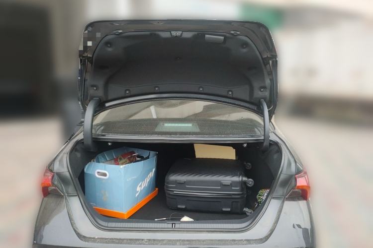 Used Toyota Avalon 2022 2.0L XLE Premium Edition Trunk
