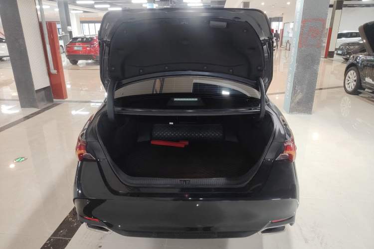 Used Toyota Avalon 2022 2.0L Ambition Edition Trunk
