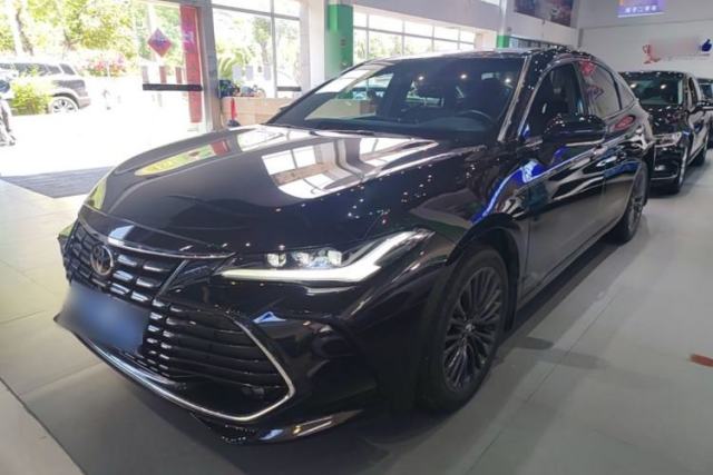 Used Toyota Avalon 2022 2.0L XLE Premium Edition
