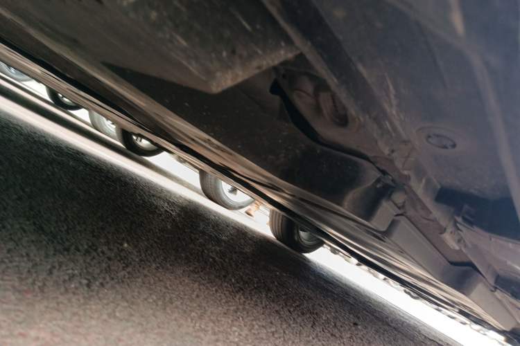 Used Toyota Avalon 2022 2.0L Luxury Edition Chassis Rear Right