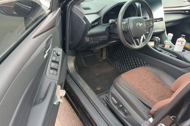 Used Toyota Avalon 2022 2.0L Luxury Edition Driver Seat