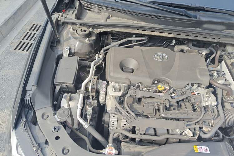 Used Toyota Avalon 2022 2.5L Luxury Edition Engine Bay Right