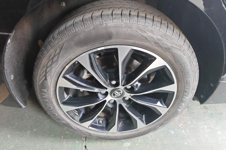 Used Toyota Avalon 2022 Dual-Engine 2.5L Luxury Edition Exterior 2