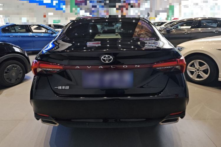 Used Toyota Avalon 2022 2.0L Luxury Edition Exterior 4