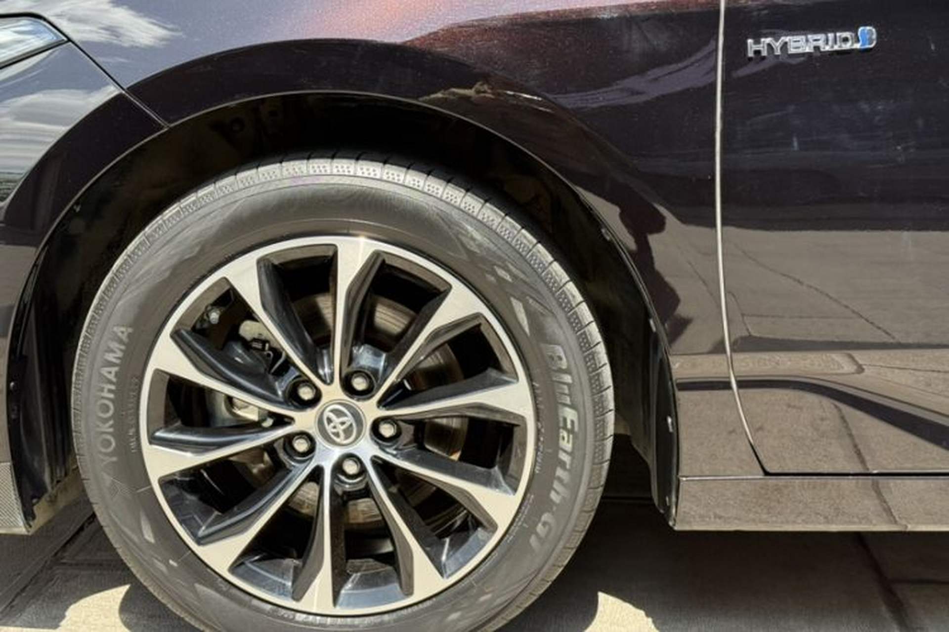 Used Toyota Avalon 2022 Dual-Engine 2.5L Luxury Edition Exterior 4