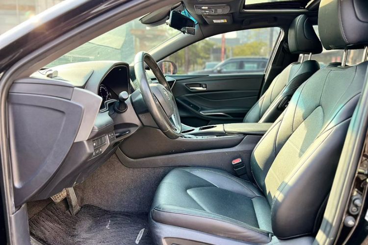 Used Toyota Avalon 2022 Dual-Engine 2.5L Luxury Edition Exterior 8