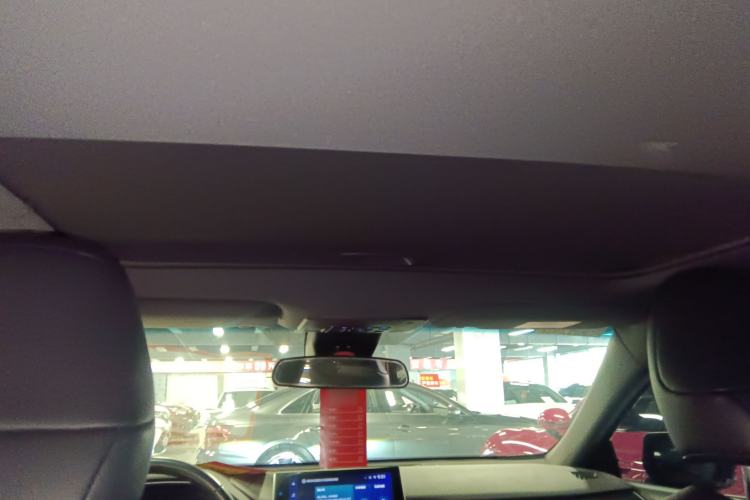 Used Toyota Avalon 2022 Dual-Engine 2.5L Luxury Edition Headliner