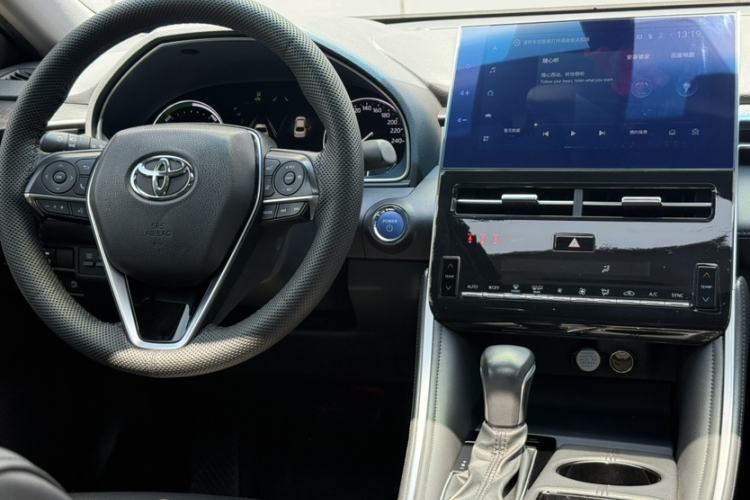 Used Toyota Avalon 2022 Dual-Engine 2.5L Luxury Edition Interior 2