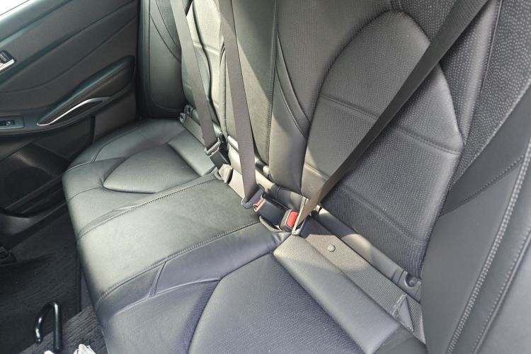 Used Toyota Avalon 2022 2.5L Luxury Edition Left Rear Seat