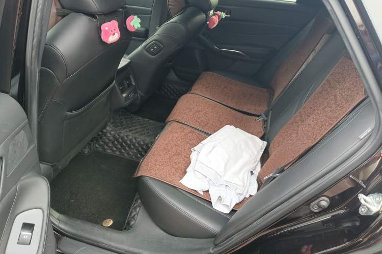 Used Toyota Avalon 2022 2.0L Luxury Edition Left Rear Seat