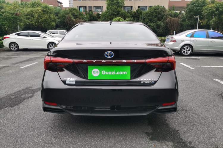 Used Toyota Avalon 2022 Dual-Engine 2.5L Limited Flagship Edition Rear
