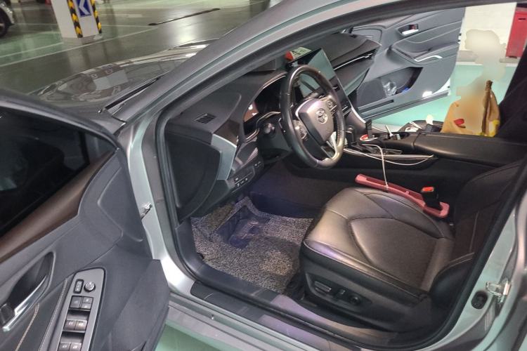Used Toyota Avalon 2022 2.5L Luxury Edition Driver Seat