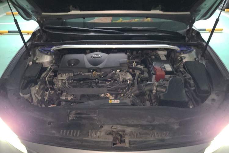 Used Toyota Avalon 2022 2.5L Luxury Edition Engine Bay