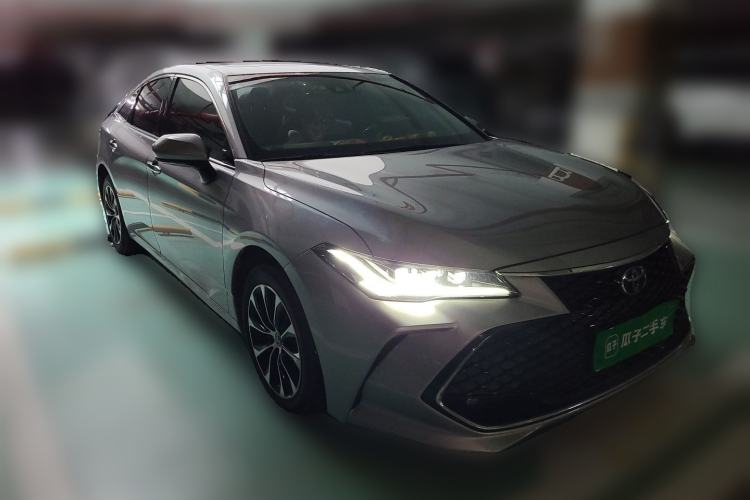 Used Toyota Avalon 2022 2.5L Luxury Edition Front Right 45 Deg