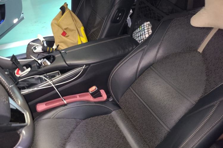 Used Toyota Avalon 2022 2.5L Luxury Edition Left Front Seat