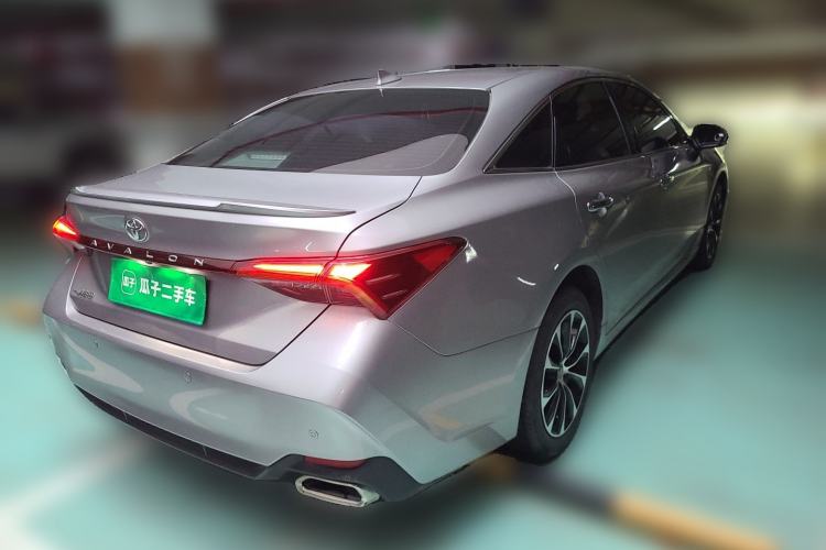 Used Toyota Avalon 2022 2.5L Luxury Edition Rear Right 45 Deg
