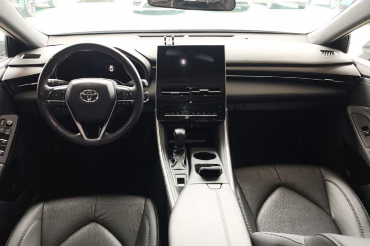 Used Toyota Avalon 2022 2.0L Luxury Edition Center Console