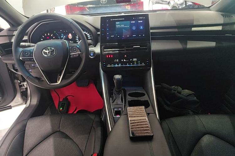 Used Toyota Avalon 2022 2.0L Luxury Edition Center Console
