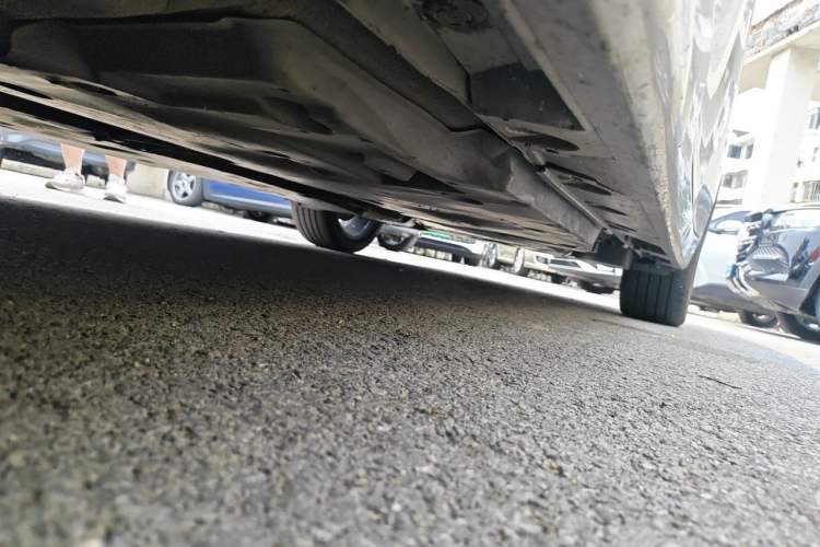 Used Toyota Avalon 2022 Dual-Engine 2.5L XLE Premium Edition Chassis Front Left