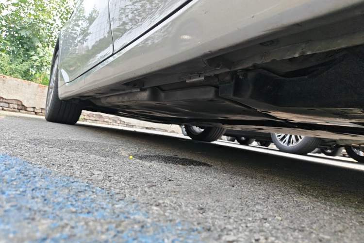 Used Toyota Avalon 2022 Dual-Engine 2.5L XLE Premium Edition Chassis Rear Left