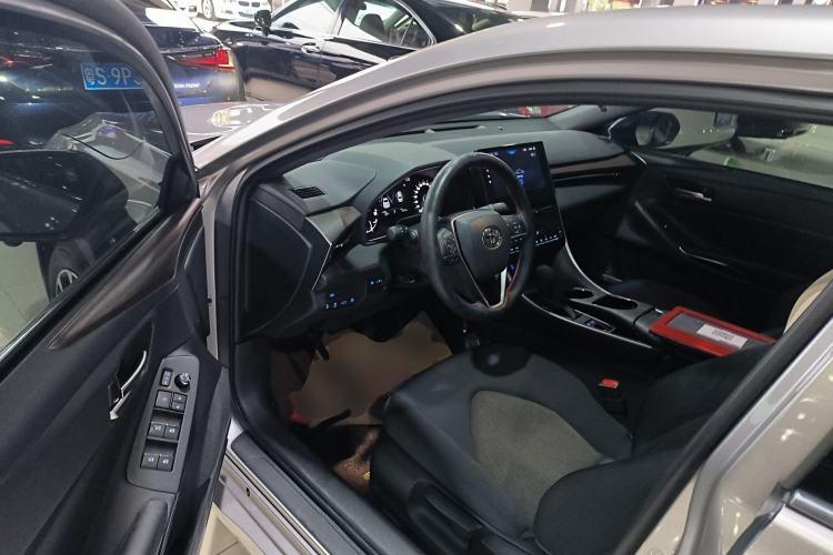 Used Toyota Avalon 2022 2.0L Ambition Edition Driver Seat