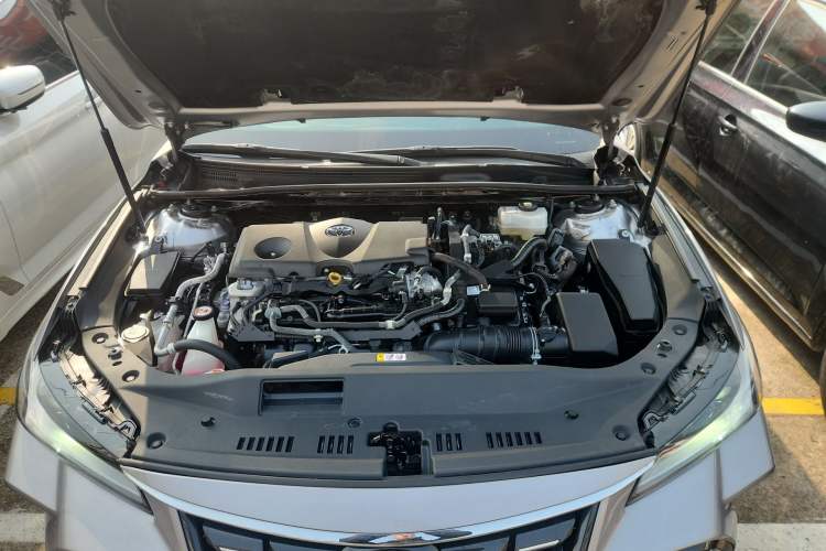 Used Toyota Avalon 2022 Dual-Engine 2.5L Luxury Edition Engine Bay
