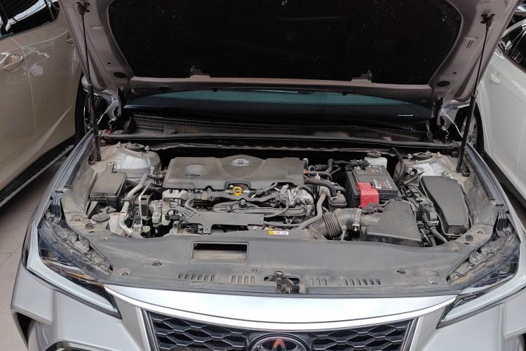 Used Toyota Avalon 2022 2.5L Touring Premium Edition Engine Bay