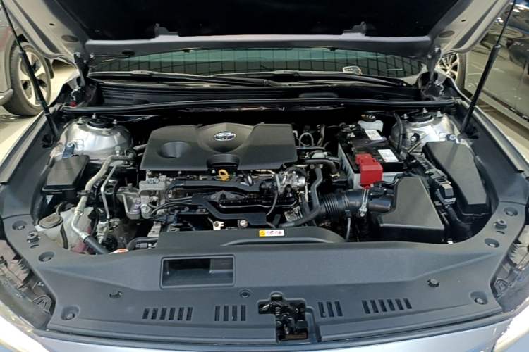 Used Toyota Avalon 2022 2.0L Luxury Edition Engine Bay