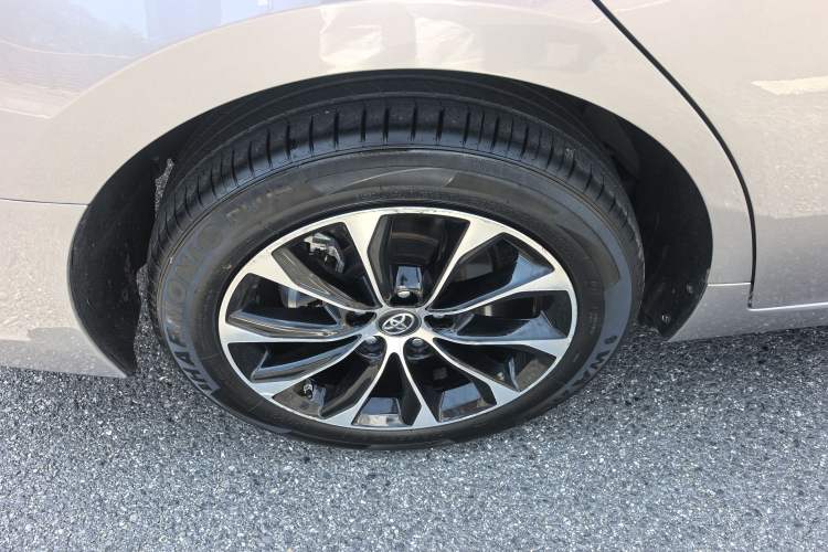 Used Toyota Avalon 2022 2.0L Luxury Edition Exterior 10