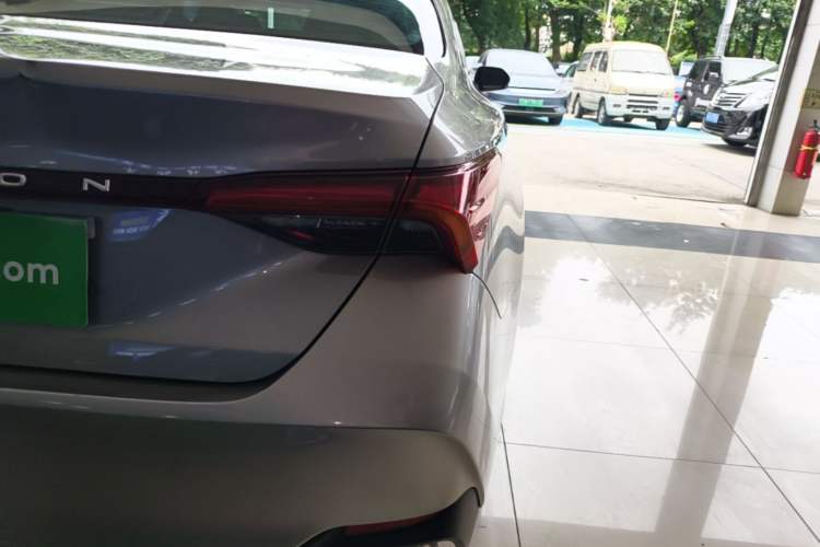 Used Toyota Avalon 2022 2.0L Luxury Edition Exterior 3