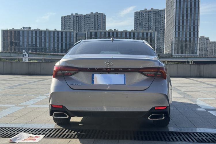 Used Toyota Avalon 2022 2.0L Luxury Edition Exterior 3