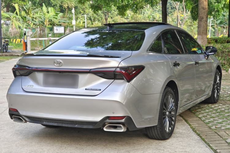 Used Toyota Avalon 2022 2.5L Touring Premium Edition Exterior 4