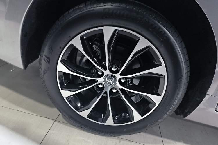 Used Toyota Avalon 2022 2.0L Ambition Edition Exterior 5