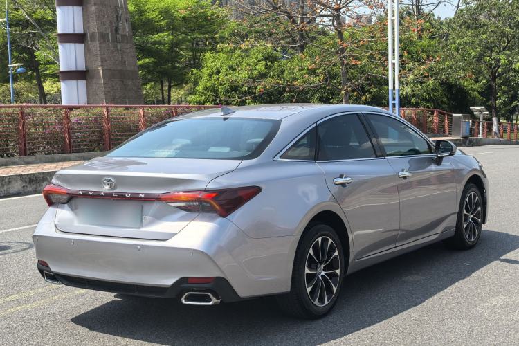 Used Toyota Avalon 2022 2.0L Luxury Edition Exterior 5